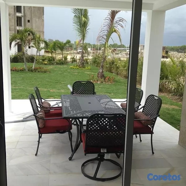casas vacacionales y villas - venta de Villa amueblada con piscina en playa nueva Romana República Dominicana  5