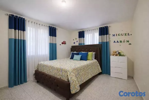 casas - Casa de dos niveles en venta en Miramar 6