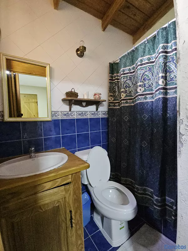 casas vacacionales y villas - Villa en venta en la Castilla Constanza, 34 tareas de Tierra. Titulo deslindado  10