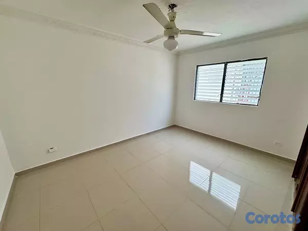 apartamentos - vendo los cacicazgos tres habitaciones dos baños paruaoe balcón servicio piso 4 6