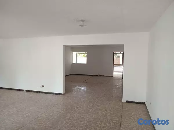 casas - Casa en el Millon para Vivienda y oficina en Oferta  4
