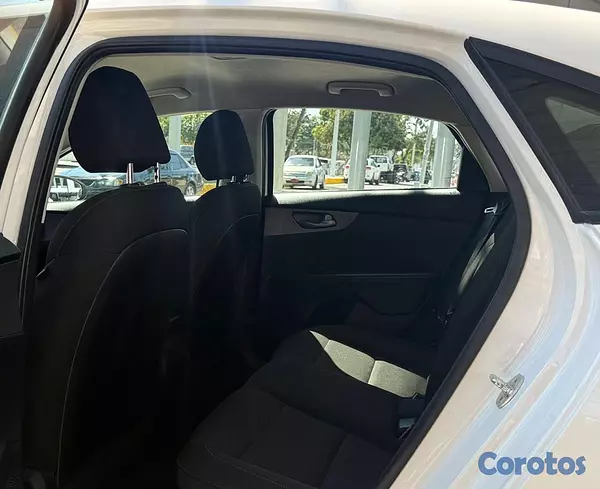 carros - 2019 KIA FORTE LXS CLEAN CARFAX 7