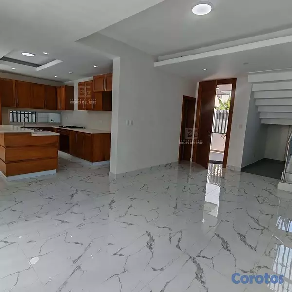 casas - Vendo moderna Vivienda de dos niveles de alta cali 3