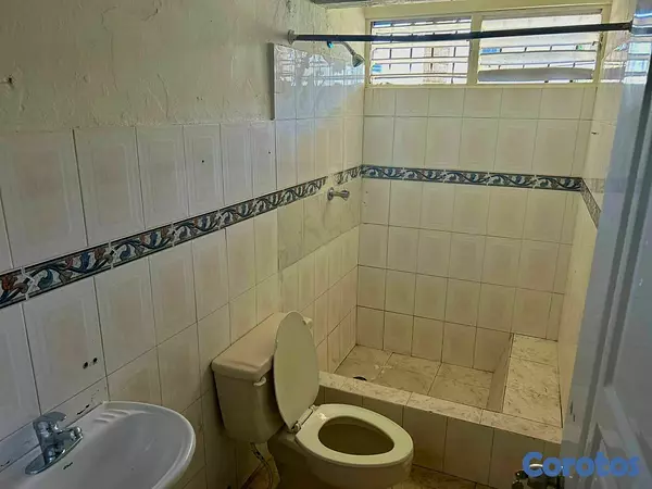 apartamentos - Apartamento en venta Invivienda Santo Domingo este 8