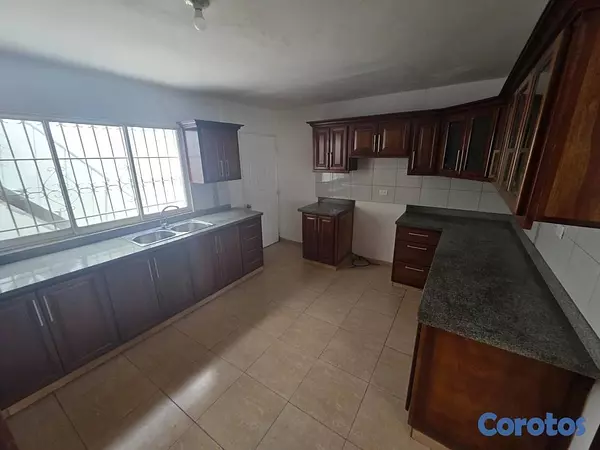casas - Casa en venta en Colina de Los Rios 5