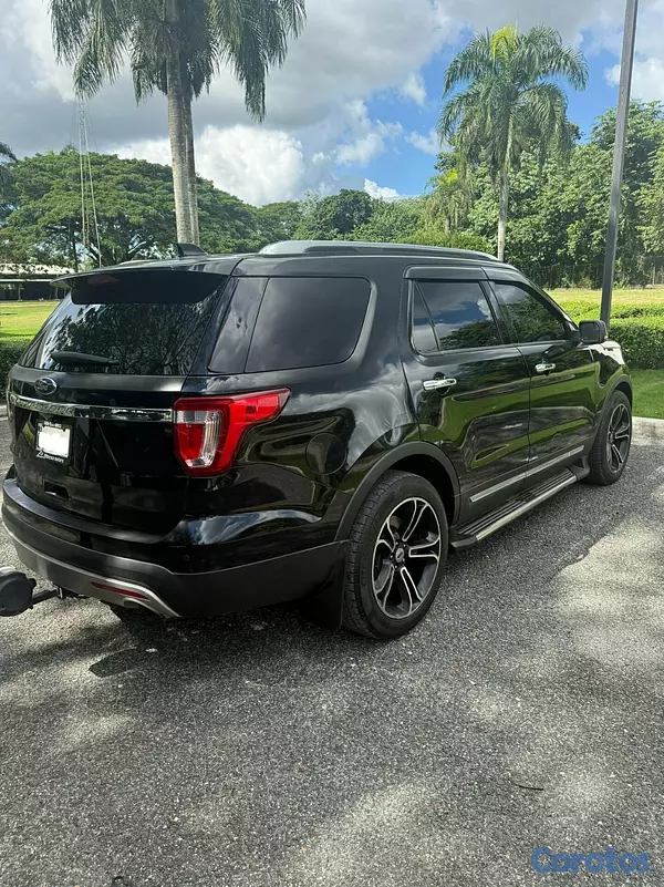 jeepetas y camionetas - FORD EXPLORER LIMITED , 2017, 3 FILAS DE ASIENTOS  4
