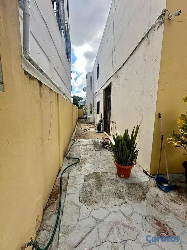 casas - Casa de 3 habitacioens 3 baños 4 parqueos en alqui 11