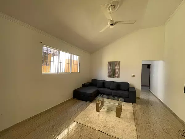 casas - Casa en Santo Domingo Este Autopista de san Isidro 4