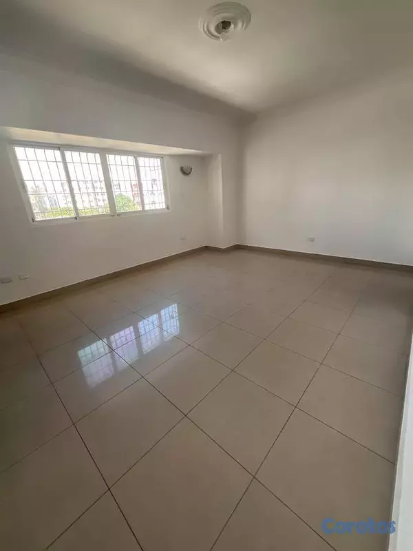 apartamentos - Alquiler de Apartamento en Evaristi morales 2