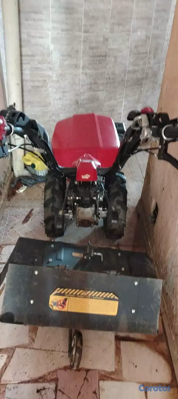 equipos profesionales - MOTOCULTOR DUCATI 4