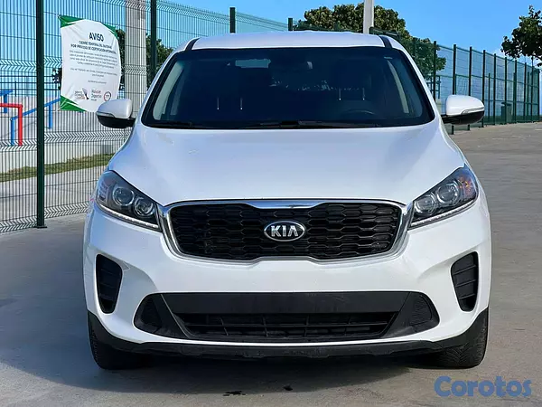 jeepetas y camionetas - Kia Sorento LX 2020 6