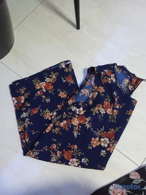 ropa para mujer - Variedad de vestidos,short jean, faldas,precio desde 100 a 300 pesos,de marca  7