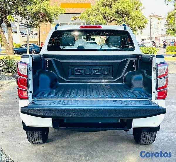 jeepetas y camionetas - ISUZU D-MAX LSE 4X4 2026 (NUEVO) 2
