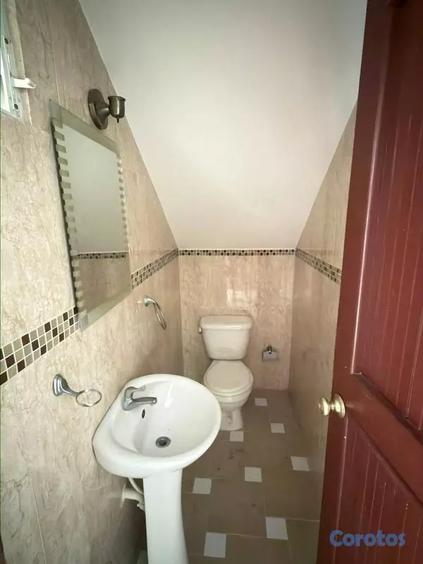 casas - Casa en Venta en Vista Hermosa – Santo Domingo Est 18