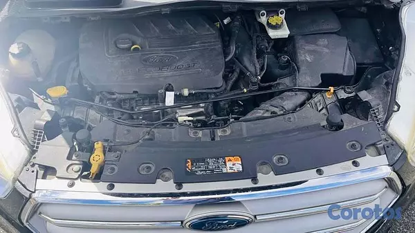 jeepetas y camionetas - Ford Escape SE EcoBoost 2017 Negra – Piel – Excele 4