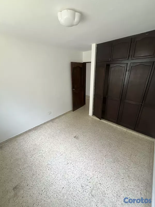 apartamentos - Apartamento clásico de 3 habitaciones en venta en Bella Vista Sur 7