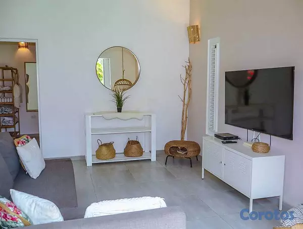 casas vacacionales y villas - Venta de Villa Amueblada en Las Terrenas, Cerca de 3