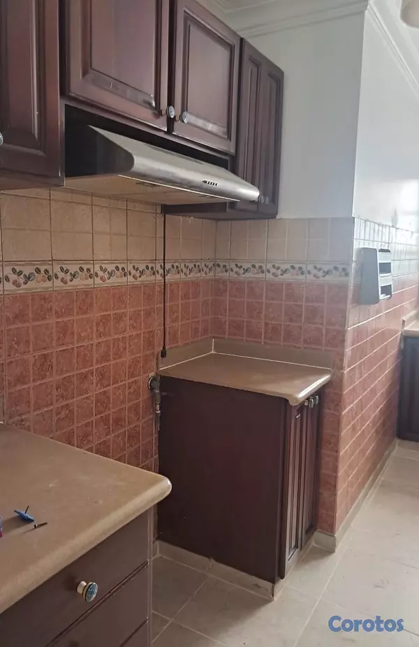 apartamentos - Alquilo atractivo apartamento Evaristo Morales, 2h, lugar céntrico  5