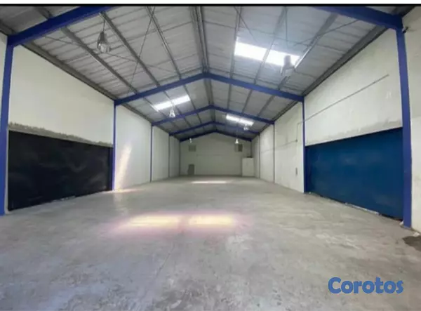 oficinas y locales comerciales -  NAVE INDUSTRIAL  Av. Isabel Aguiar SDO  1
