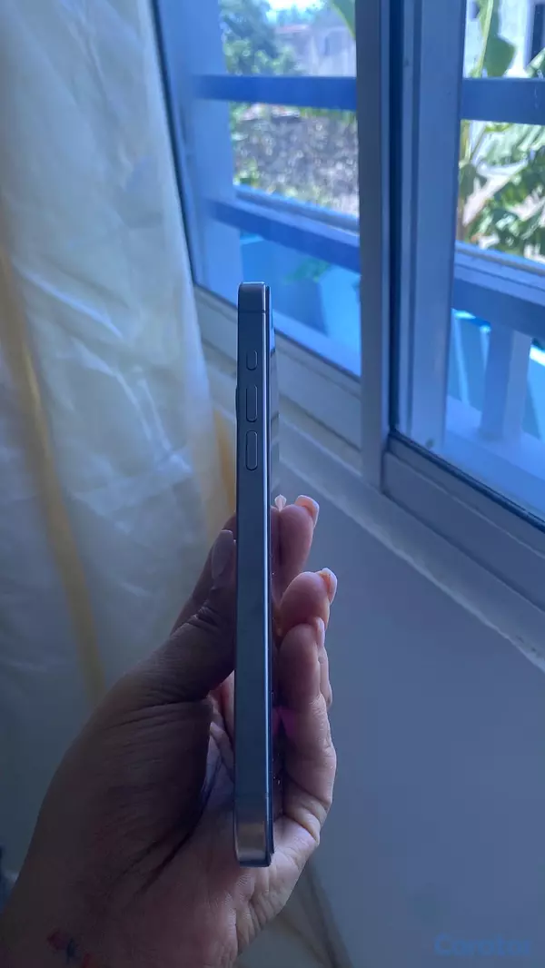 celulares y tabletas - vendo mi iPhone 15 pro Max  2