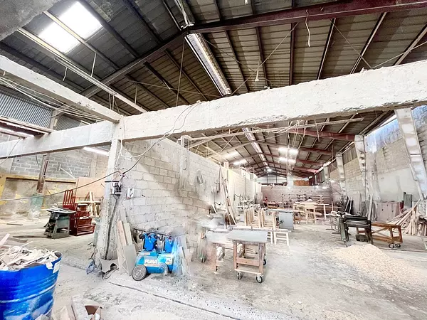 oficinas y locales comerciales - nave en herrera en venta  8