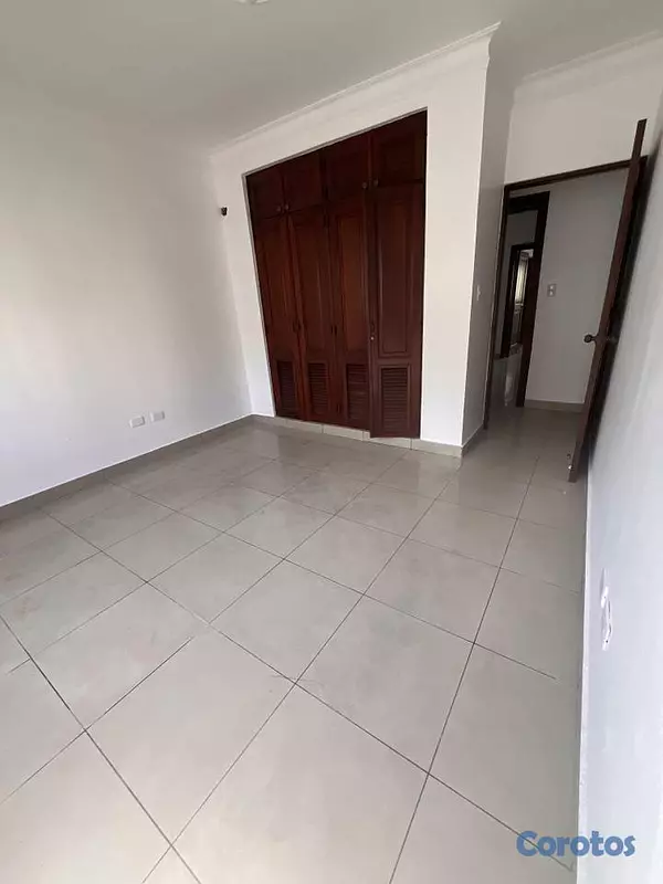 apartamentos - Alquiler de Apartamento en Evaristi morales 3