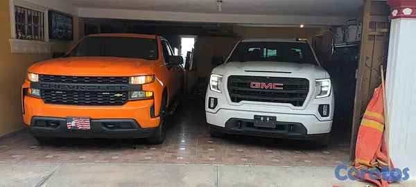 jeepetas y camionetas - GMC en buen estado de 4 cilindro turbo a un buen precio de gasolina del año 2022 2