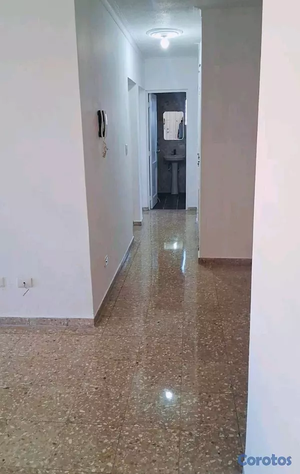 apartamentos - Venta de Apartamento en Las Praderas 2do piso 7