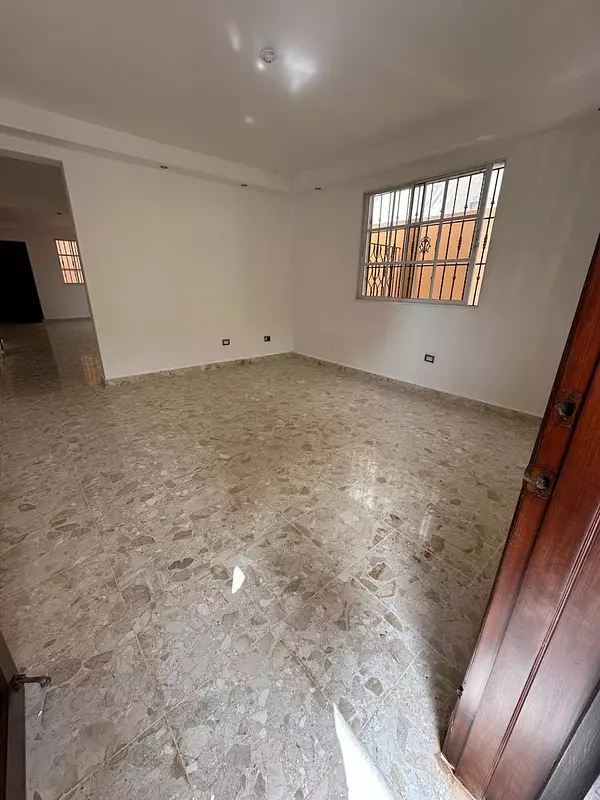 casas - SE ALQUILA casa en El Galá para fines residencial u oficinas administrativas 8