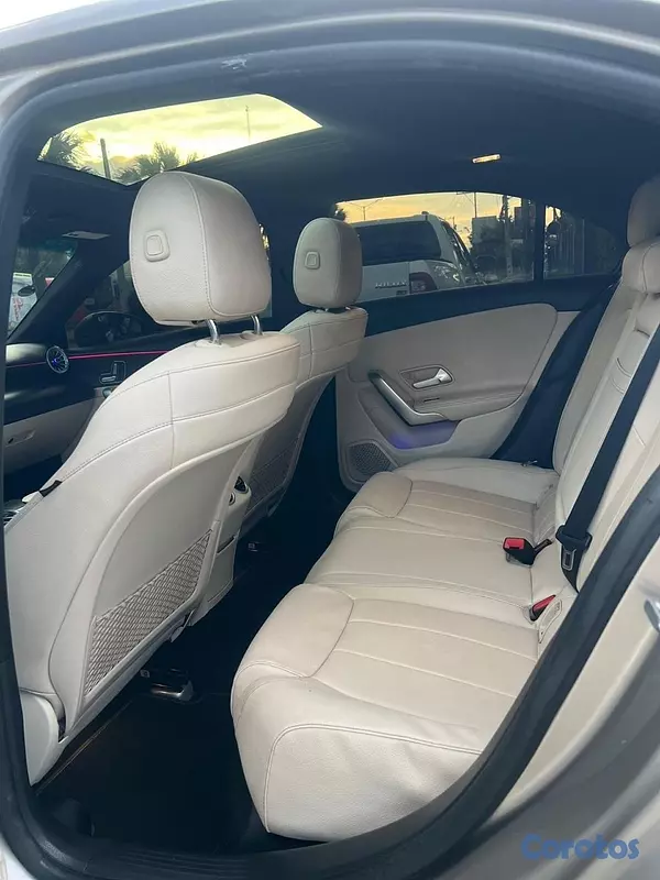 carros - MERCEDES A220 2019 3