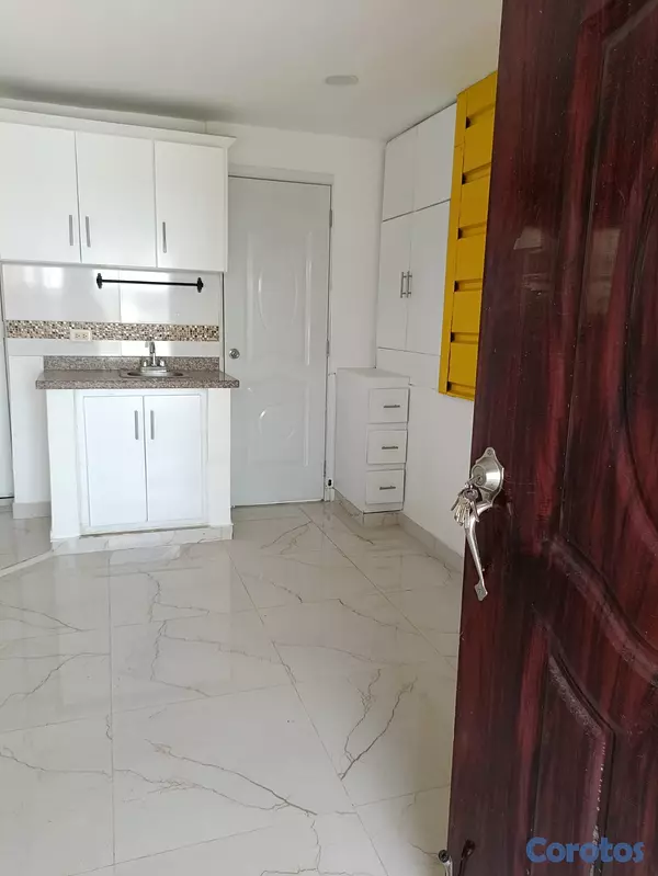 habitaciones y viviendas compartidas - Habitación Estudio  8
