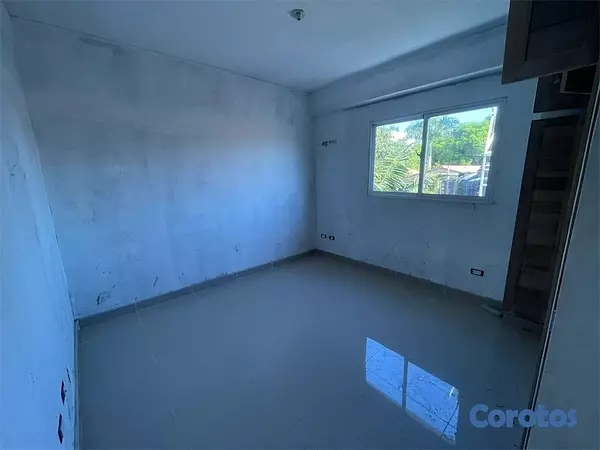 apartamentos - Venta de apartamento en los tres ojos de 160mts Santo Domingo este 4