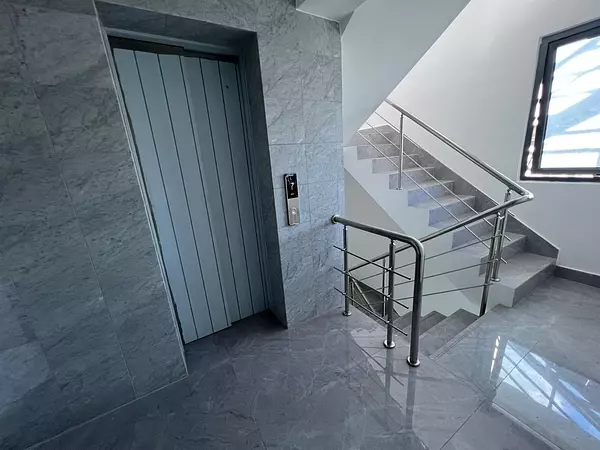 apartamentos - Torre paraíso 
Torre moderna Airbnb friendly y peds friendly 
9no piso .3hab 10