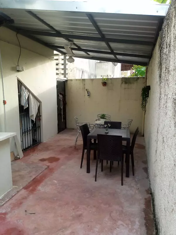 casas -  VENDO CASA EN RENACIMIENTO  9