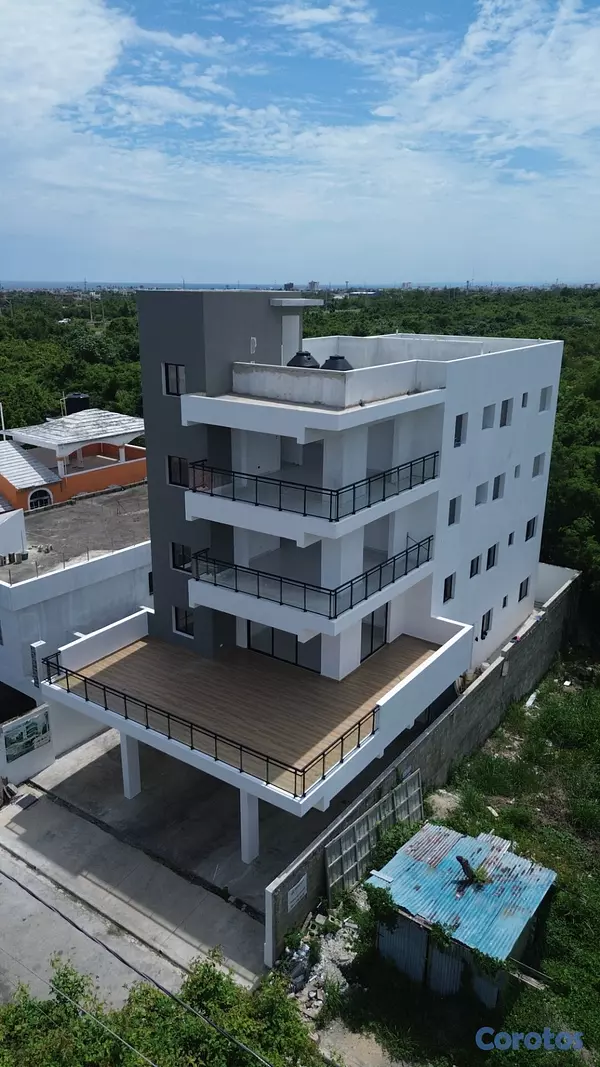 apartamentos - Vendo Apartamento Con Terraza A Pasos De La Av. Ec 3