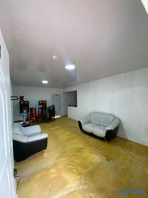 casas - usado como nuevo  2