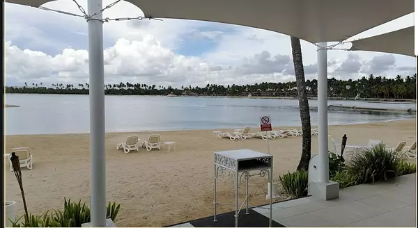 casas vacacionales y villas - Vendo en Playa nueva Romana 

La propiedad cuenta con 3 amplias hab, 3  3