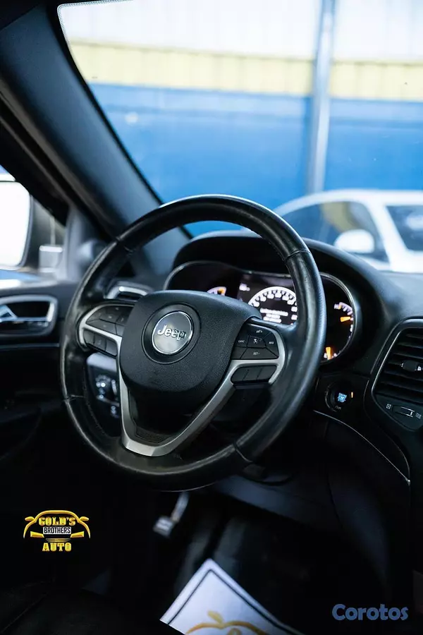 jeepetas y camionetas - Jeep Grand Cherokee Limited 4x4 2018 Clean Carfax 10