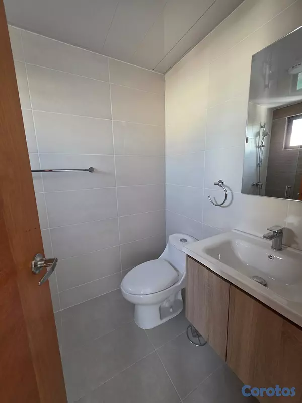 apartamentos - Alquiler apartamento vacío, Evaristo Morales  7