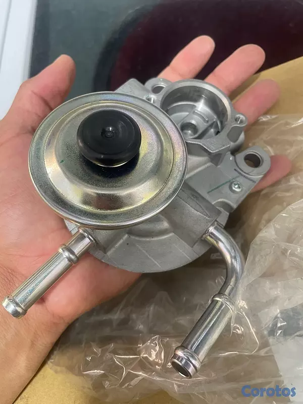 repuestos - Toyota Land Cruiser Prado – Tapa de Filtro de Combustible Original (23380-30350) 5