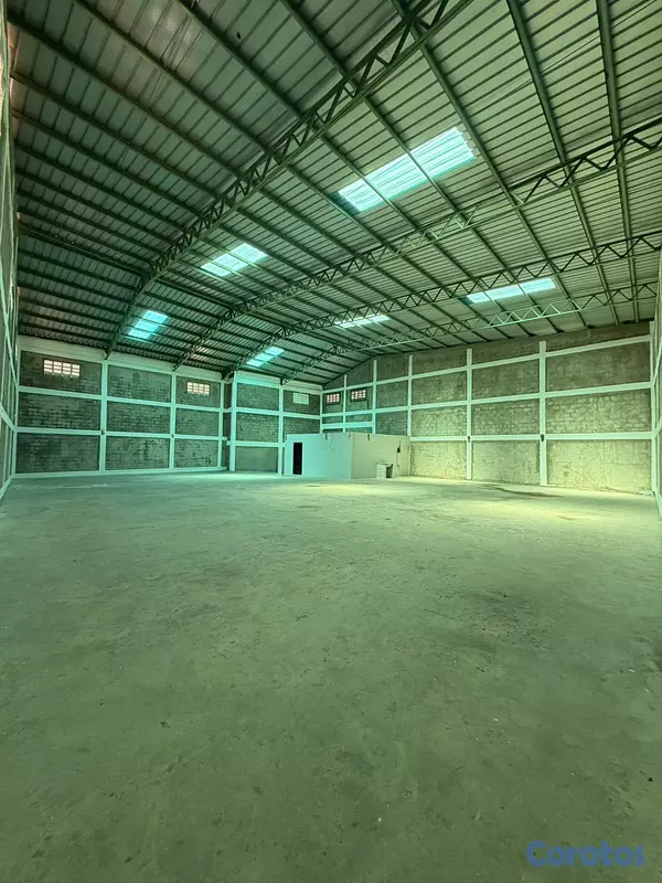 otros inmuebles - Alquilo Nave 505 mts palmarejo km 13  Aut. Duarte 1