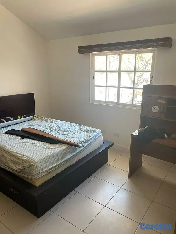 casas - En Alquiler y venta Casa Piantini  3