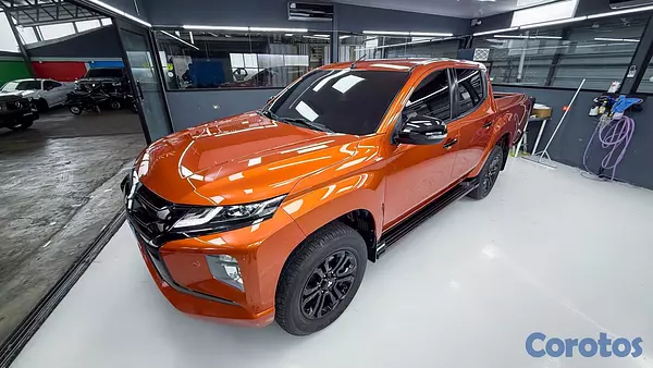 jeepetas y camionetas - Mitsubishi L200 Sportero 2024  5