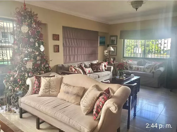 apartamentos - Apartamento en Venta URBANIZACIÓN REAL  USD195,000 2