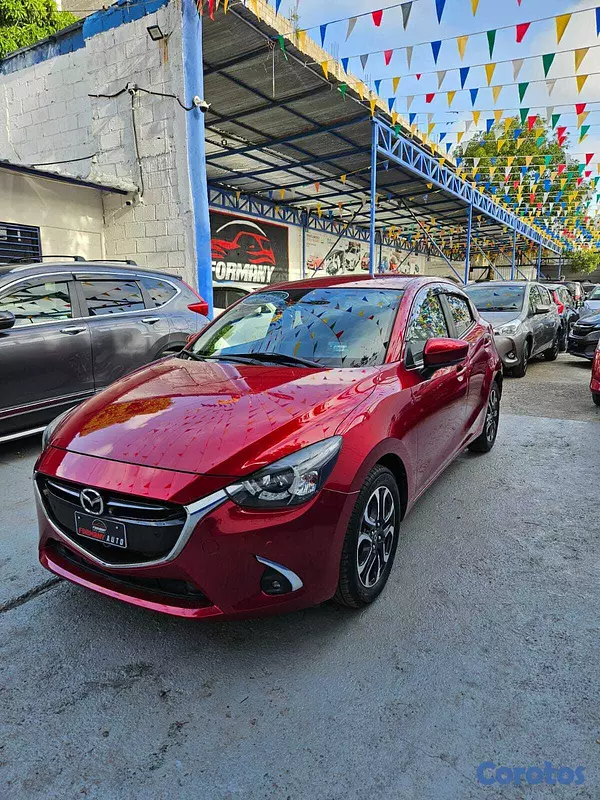 carros - MAZDA DEMIO ROJO 2020 2