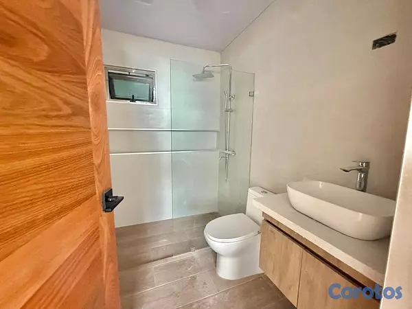 apartamentos - vendo los cacicazgo Ph increíble vista 5 habitaciones con baño 4 parqueos terraz 10