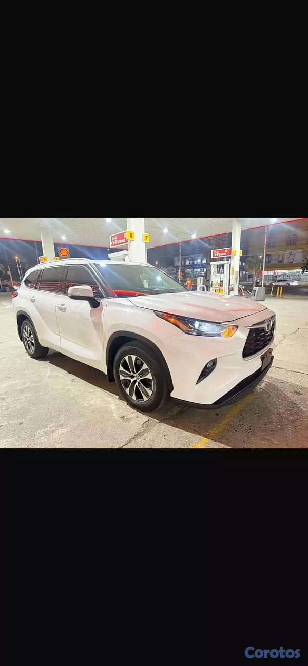 jeepetas y camionetas - Toyota Highlander 2025 3
