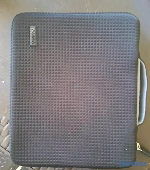 celulares y tabletas - 2 Ipad color silver usadas como nuevas, 1 cargador, 1 tiene su cover como nuevo. 7
