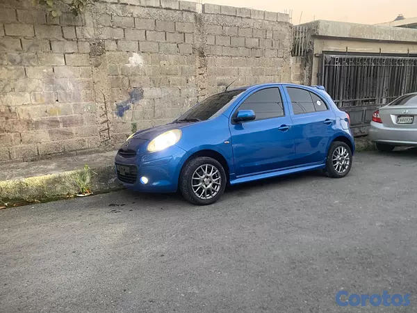 carros - Vendo Nissan march  2