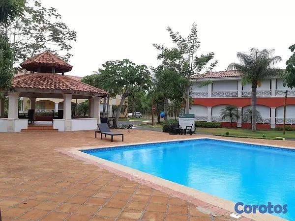 apartamentos - Lindo apartamento AMUEBLADO en venta dentro de Guavaberry Golf  9